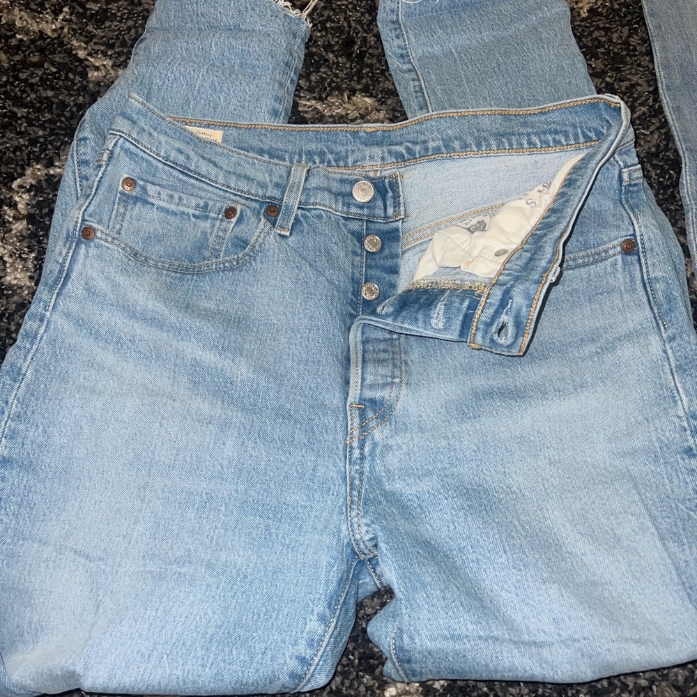 🩵Levi's Premium Light Wash Skinny Jeans 30x30